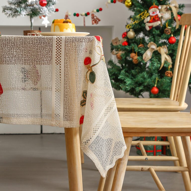 Lace Design Christmas Table Cloth