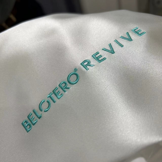 Custom Embroidery Logo on Silk Pillowcase