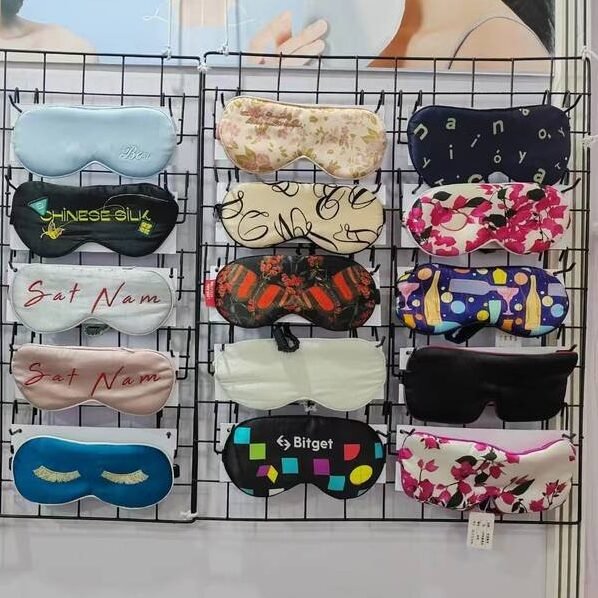 Custom Silk Eyemask Style